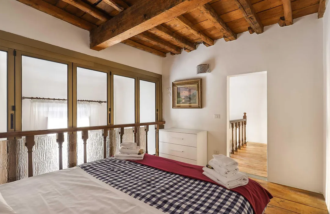 Santa Maria Novella Bright And Modern Apartment-1